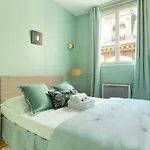Sublime Appartement Champs Elysees
